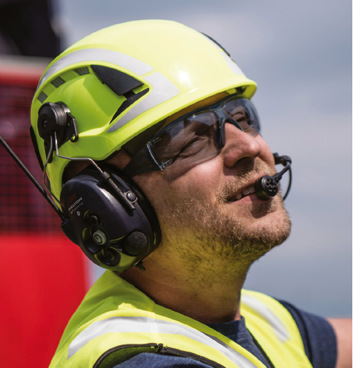 3M™ MT73H7A4D10-NA PELTOR™ WS™ LiteCom PRO III Headset | Free Shipping and No Sales Tax